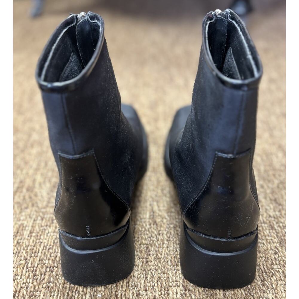 Etienne Aigner Women’s 9M Black Zip Up Ankle Rain Boots In Great Condition - Picture 6 of 9